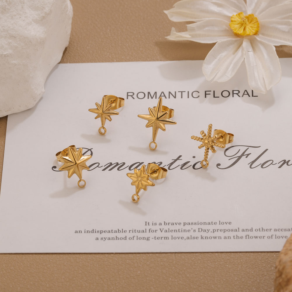 6 pz. Orecchini a Stella in Ac - Body Jewelry Kit recensione e prezzo