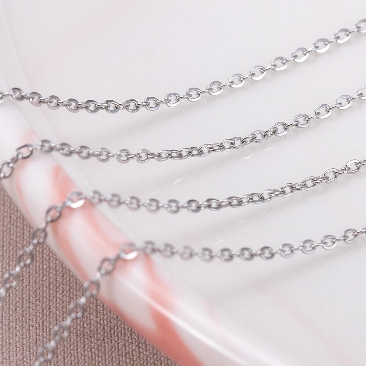 Catene sottili a forma di O in - Body Jewelry Sale recensione e prezzo