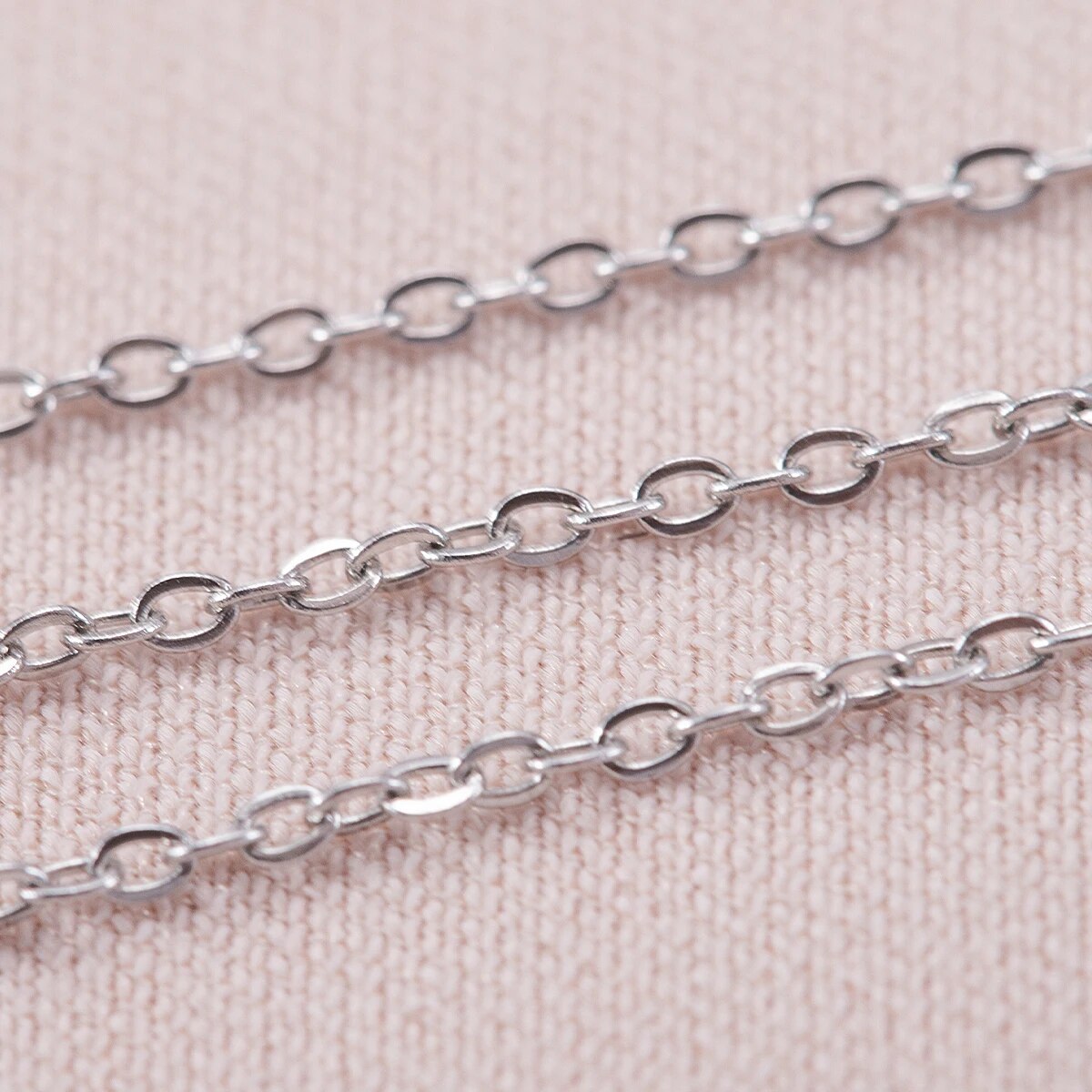 Catene sottili a forma di O in - Body Jewelry Sale recensione e prezzo